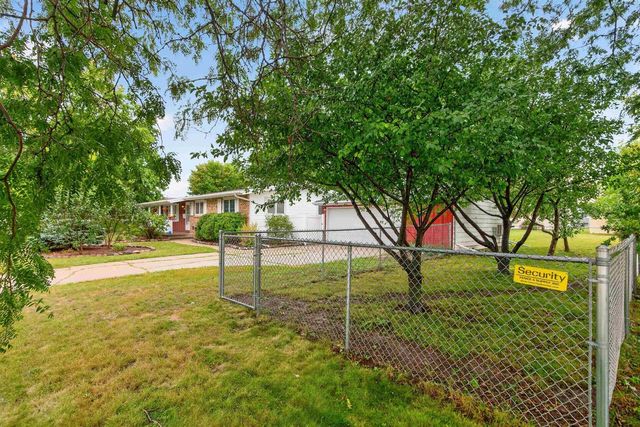 1135 WINDSOR STREET, Oshkosh, WI 54902