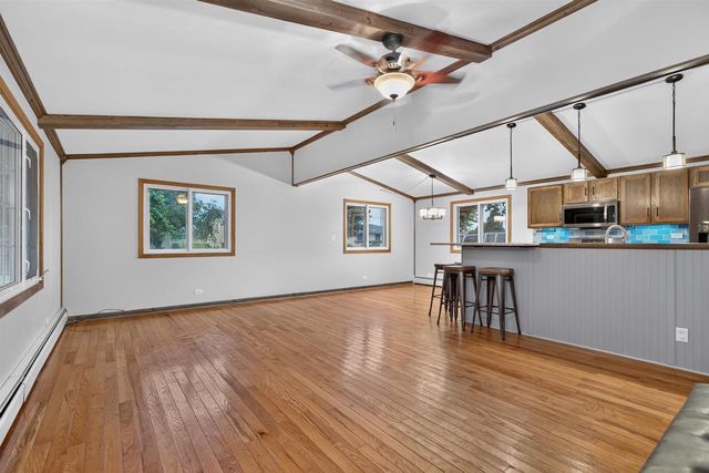 1135 WINDSOR STREET, Oshkosh, WI 54902