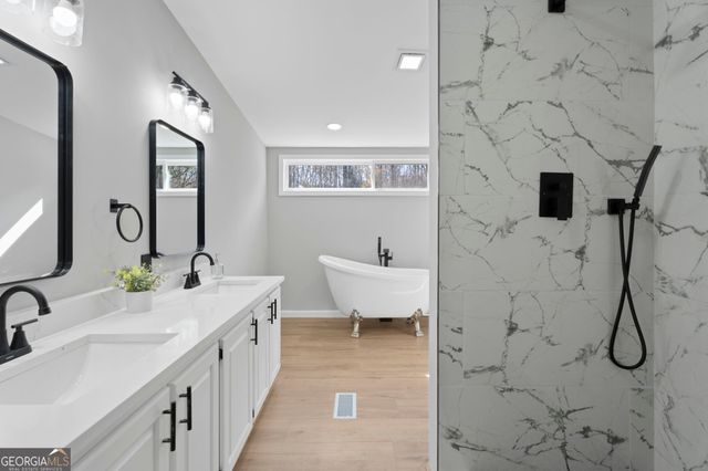 991 Waddell Road, Bremen, GA 30110