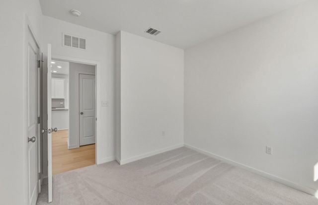 100 Eagle valley DR, Elgin, TX 78621