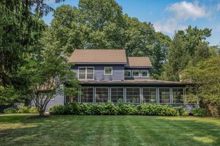 8773 Elm Valley Road, Chikaming Twp, MI 49129