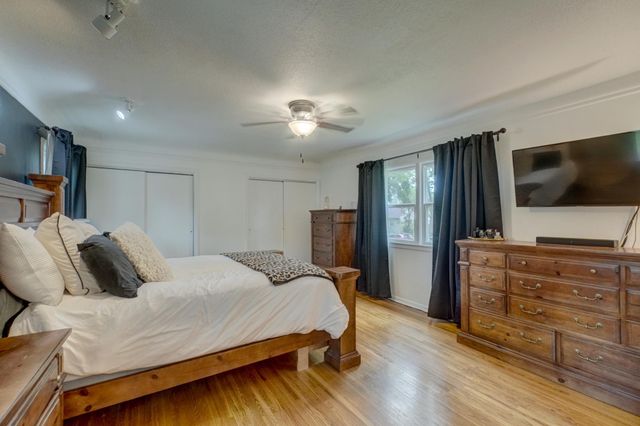 1742 Nevada Avenue E, Saint Paul, MN 55106