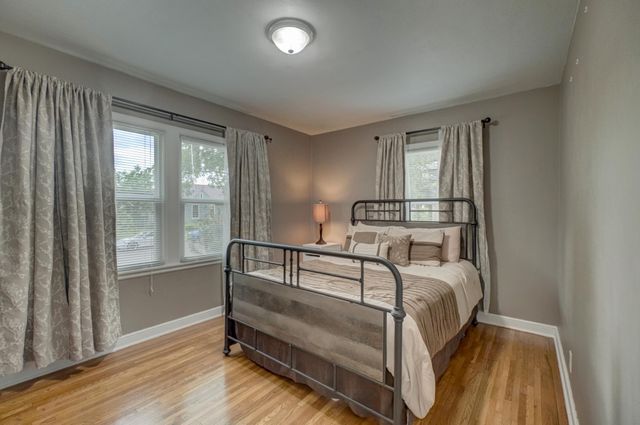 1742 Nevada Avenue E, Saint Paul, MN 55106