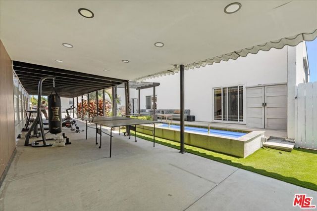 1213 S California Avenue, Monrovia, CA 91016