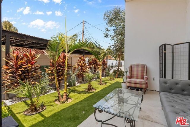 1213 S California Avenue, Monrovia, CA 91016