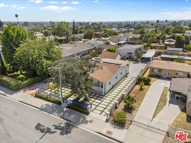 1213 S California Avenue, Monrovia, CA 91016