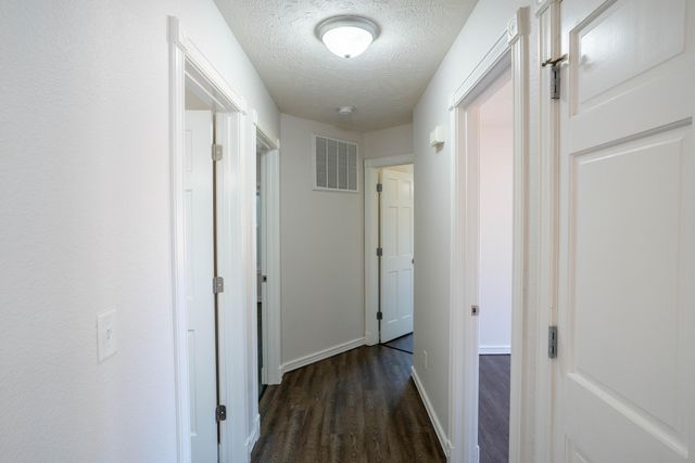4135 E Autumn Court, Springfield, MO 65802