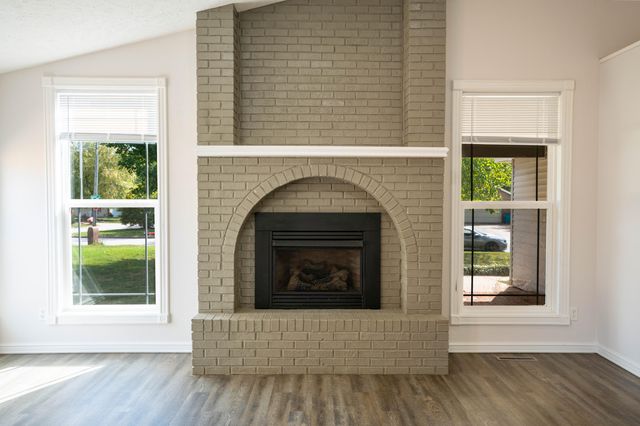 4135 E Autumn Court, Springfield, MO 65802