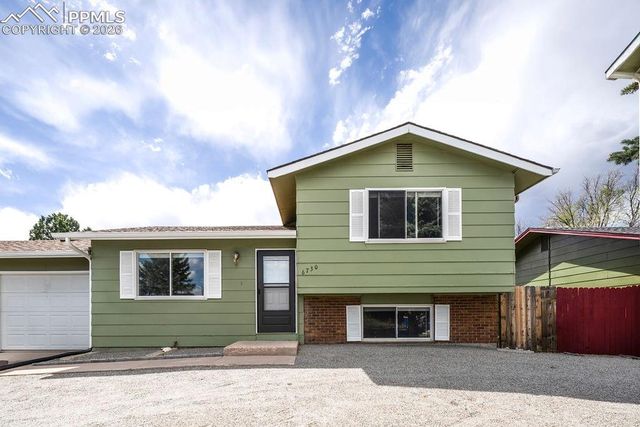 6730 Goldfield Drive, Colorado Springs, CO 80911