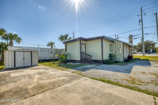 5305 S Ridgewood Avenue, Port Orange, FL 32127