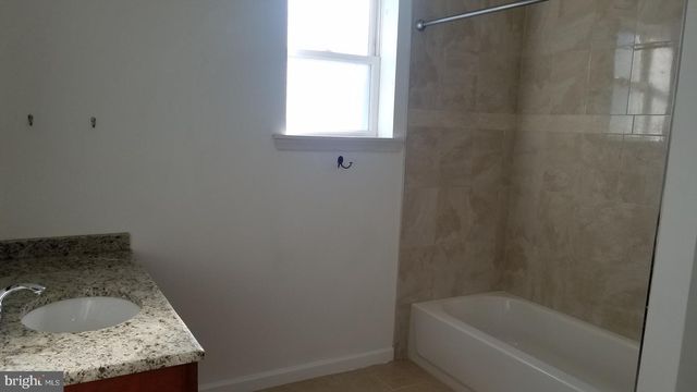 2547 S MILDRED ST, Philadelphia, PA 19148