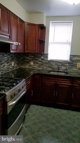 2547 S MILDRED ST, Philadelphia, PA 19148