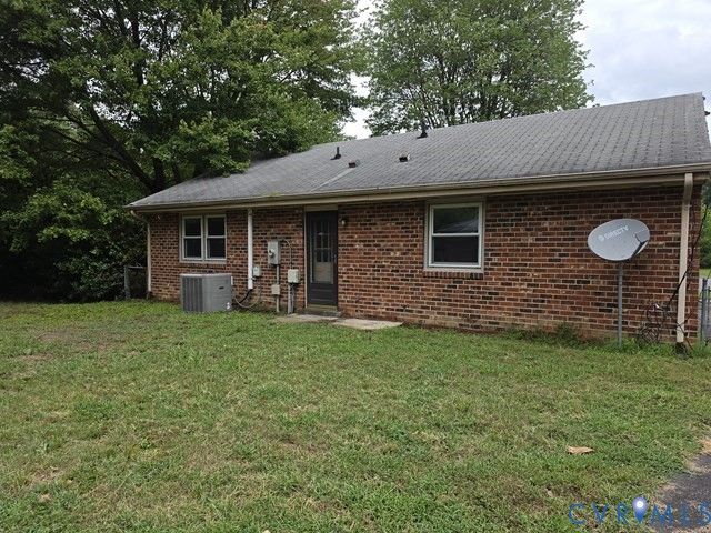 348 Argyll Cir, Henrico, VA 23075