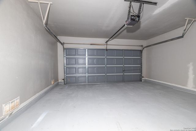 128 Hidden Cave, Cibolo, TX 78108