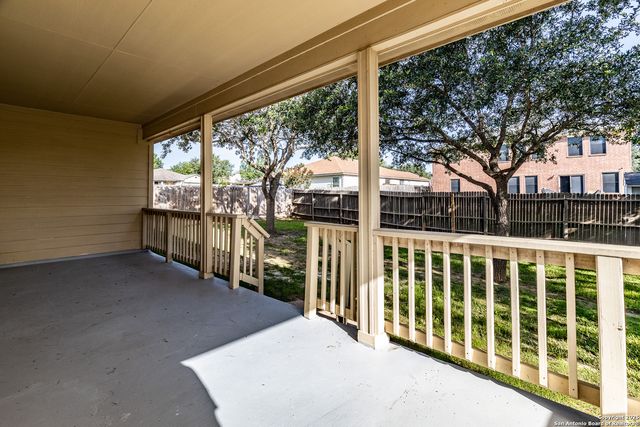 128 Hidden Cave, Cibolo, TX 78108