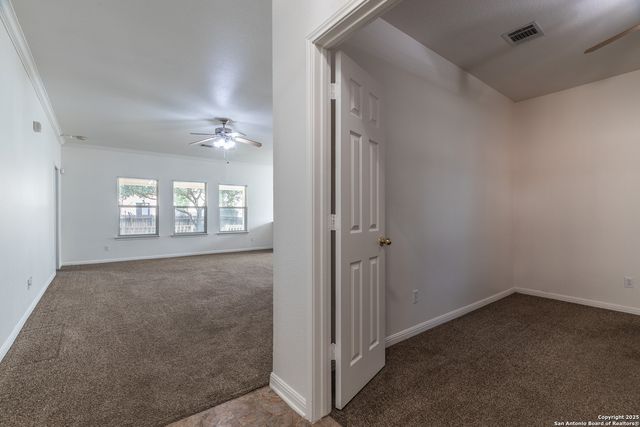 128 Hidden Cave, Cibolo, TX 78108