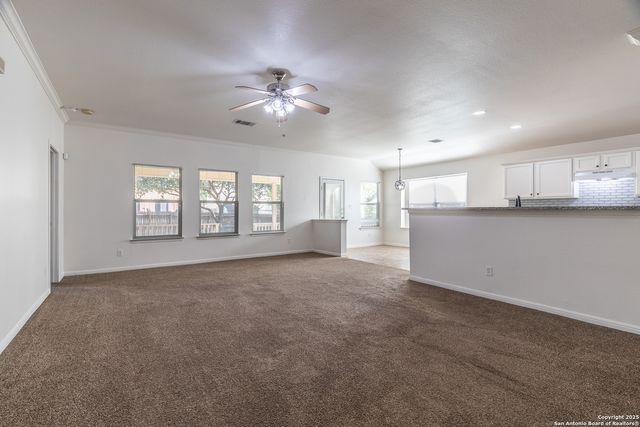 128 Hidden Cave, Cibolo, TX 78108