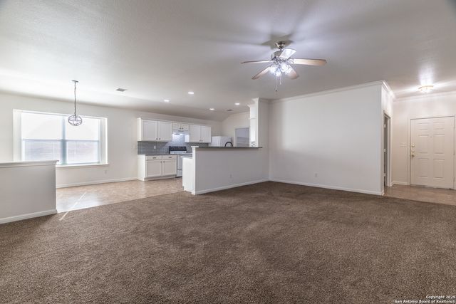 128 Hidden Cave, Cibolo, TX 78108