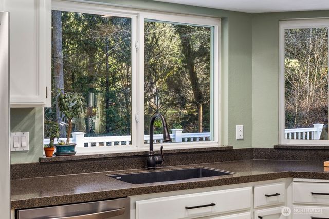 13015 183rd AVE SE, Snohomish, WA 98290