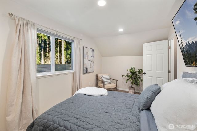 13015 183rd AVE SE, Snohomish, WA 98290