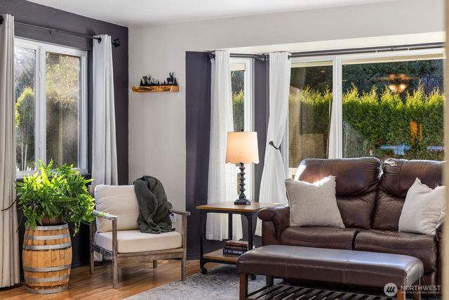 13015 183rd AVE SE, Snohomish, WA 98290