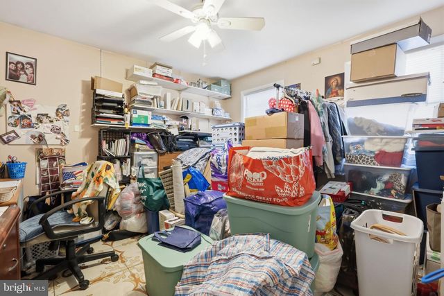 12 GRIDIRON RD, Levittown, PA 19057