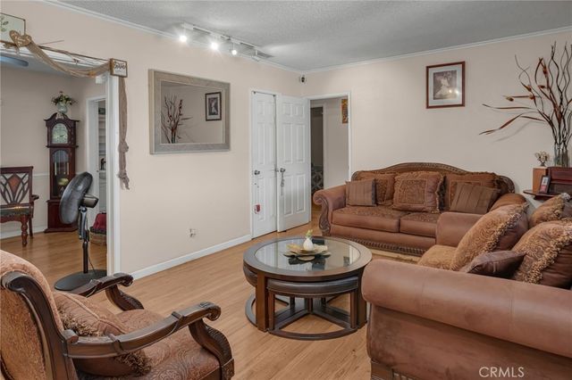 394 S Eucalyptus, Rialto, CA 92376