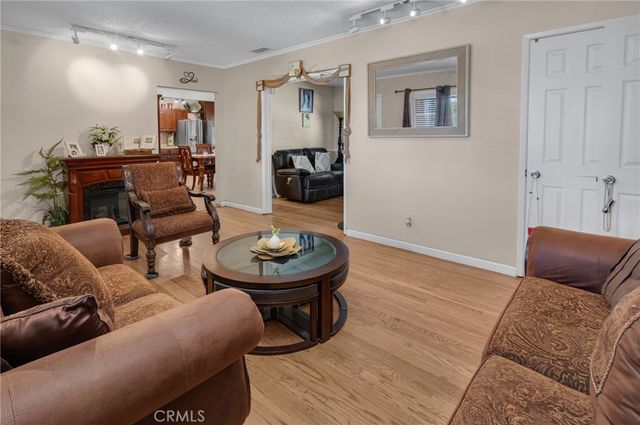 394 S Eucalyptus, Rialto, CA 92376