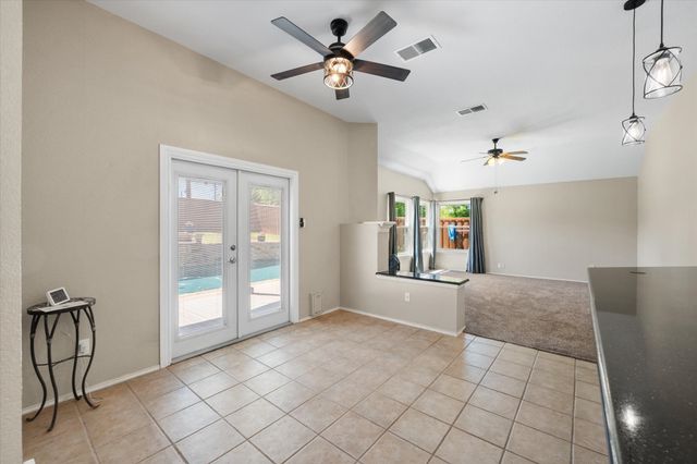 1202 Angel Fire Lane, Arlington, TX 76001