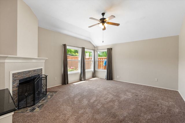 1202 Angel Fire Lane, Arlington, TX 76001