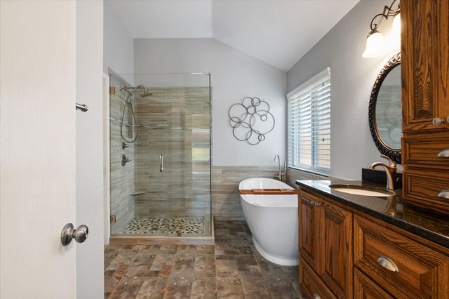 1202 Angel Fire Lane, Arlington, TX 76001