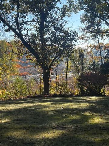 18610 M 86, Three Rivers, MI 49093