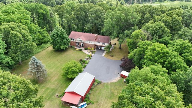 18610 M 86, Three Rivers, MI 49093