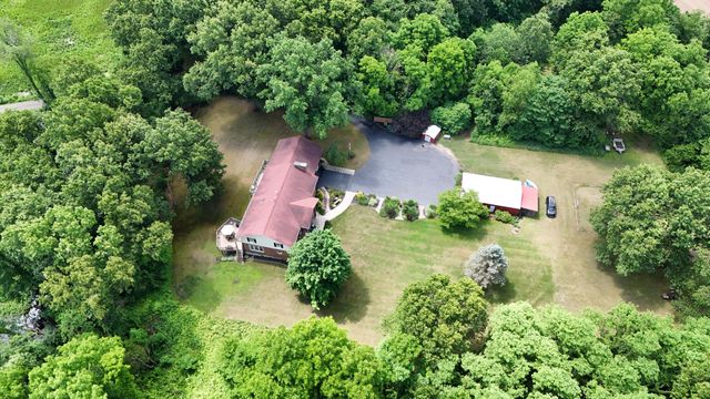 18610 M 86, Three Rivers, MI 49093