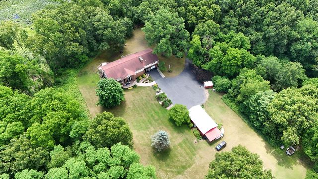 18610 M 86, Three Rivers, MI 49093
