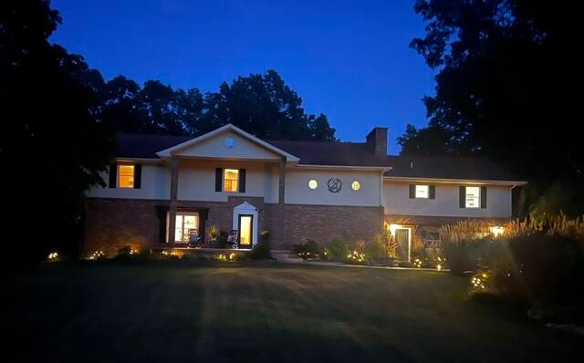 18610 M 86, Three Rivers, MI 49093