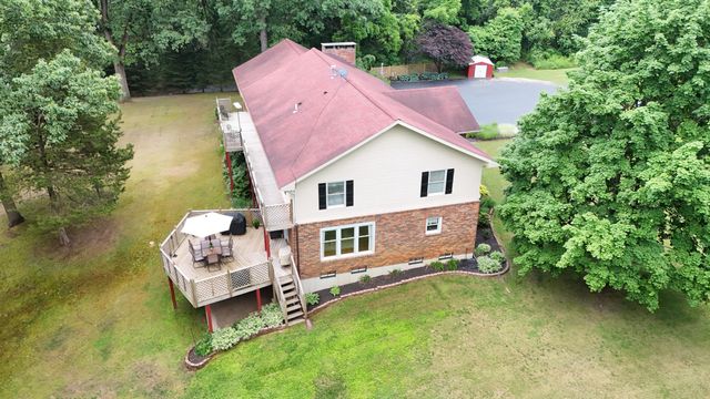 18610 M 86, Three Rivers, MI 49093
