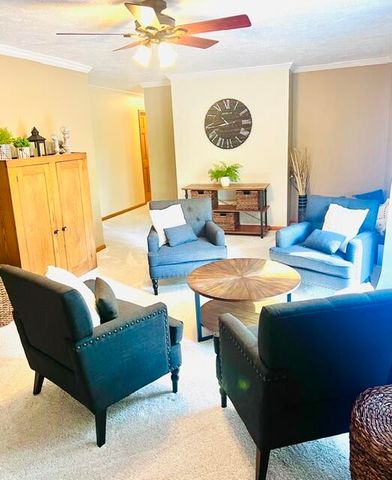 18610 M 86, Three Rivers, MI 49093