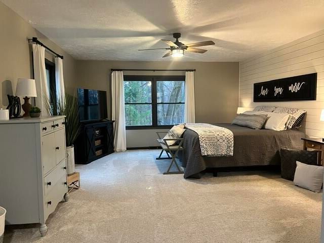 18610 M 86, Three Rivers, MI 49093