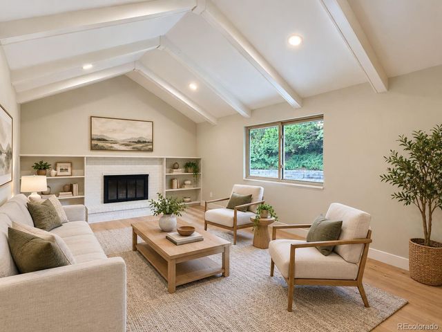 6184 S Benton Court, Littleton, CO 80123