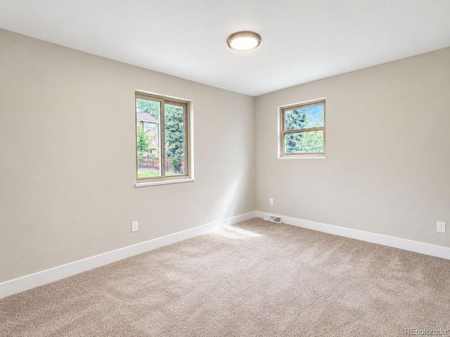 6184 S Benton Court, Littleton, CO 80123