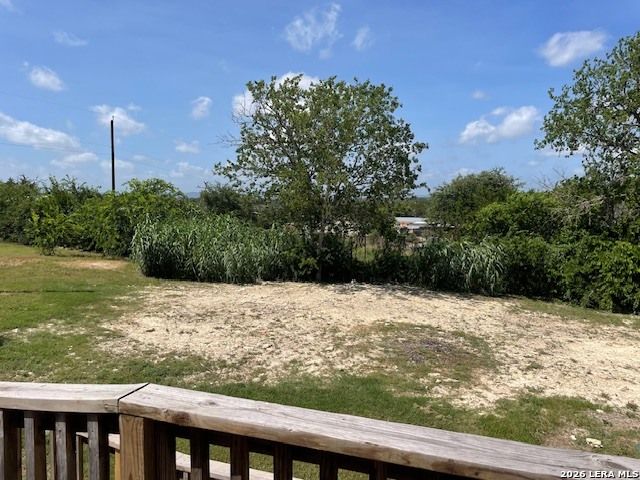 729 Saddle Dr, Bandera, TX 78003