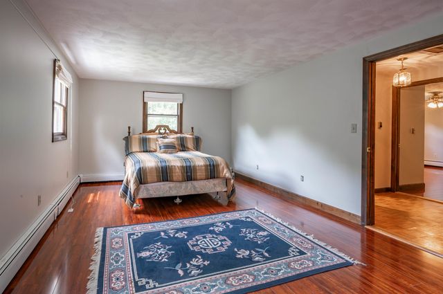 241 High Range Road, Londonderry, NH 03053