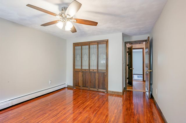 241 High Range Road, Londonderry, NH 03053
