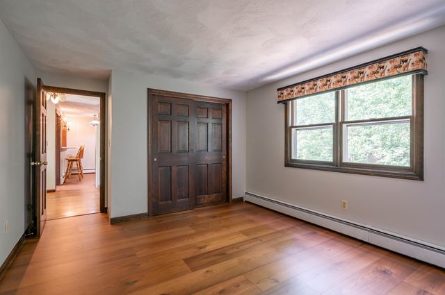 241 High Range Road, Londonderry, NH 03053