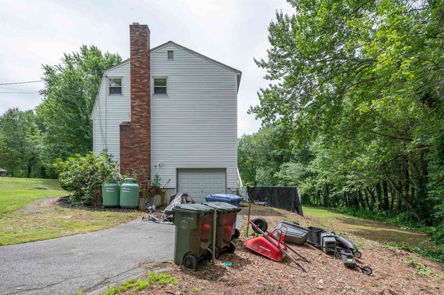 241 High Range Road, Londonderry, NH 03053