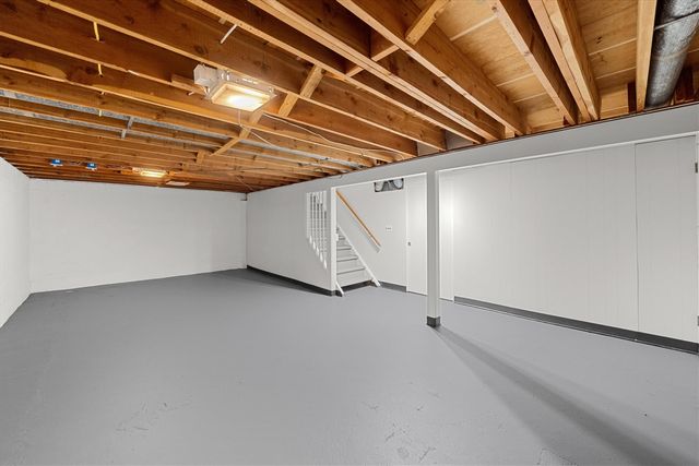 1609 Glastonbury Road, Ann Arbor, MI 48103