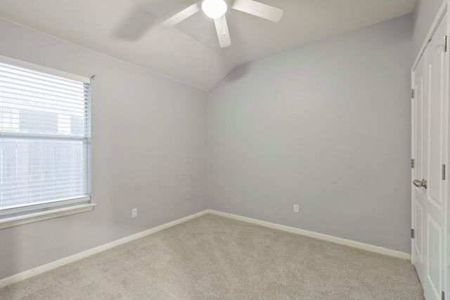 1207 Utopia LN, Hutto, TX 78634