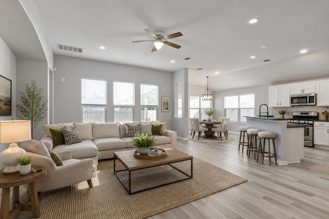 1207 Utopia LN, Hutto, TX 78634