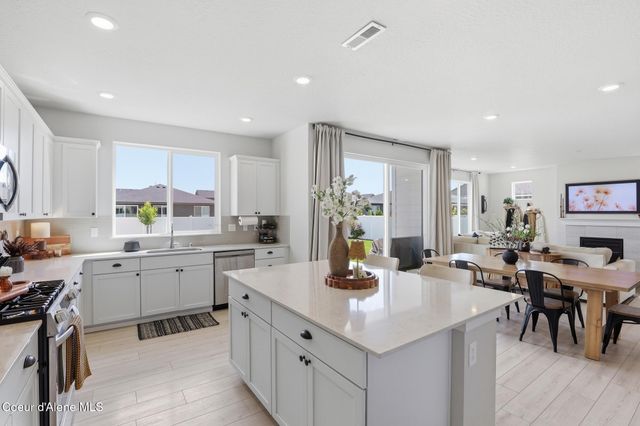 3146 N Coco ST, Post Falls, ID 83854